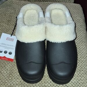 Hunter Black and Cream Cozy Clogs